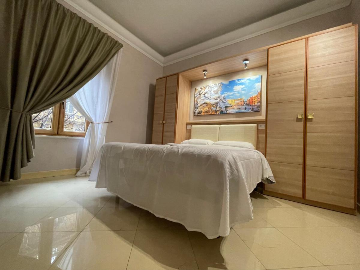 S.P.Q.R. Suite Рим Екстер'єр фото