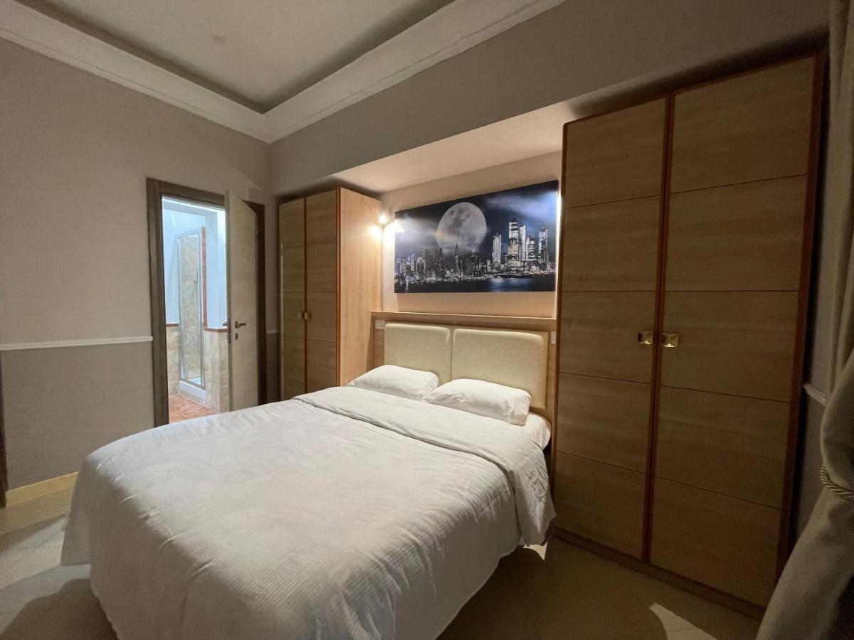 S.P.Q.R. Suite Рим Екстер'єр фото